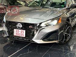 نیسان ئەلتیما